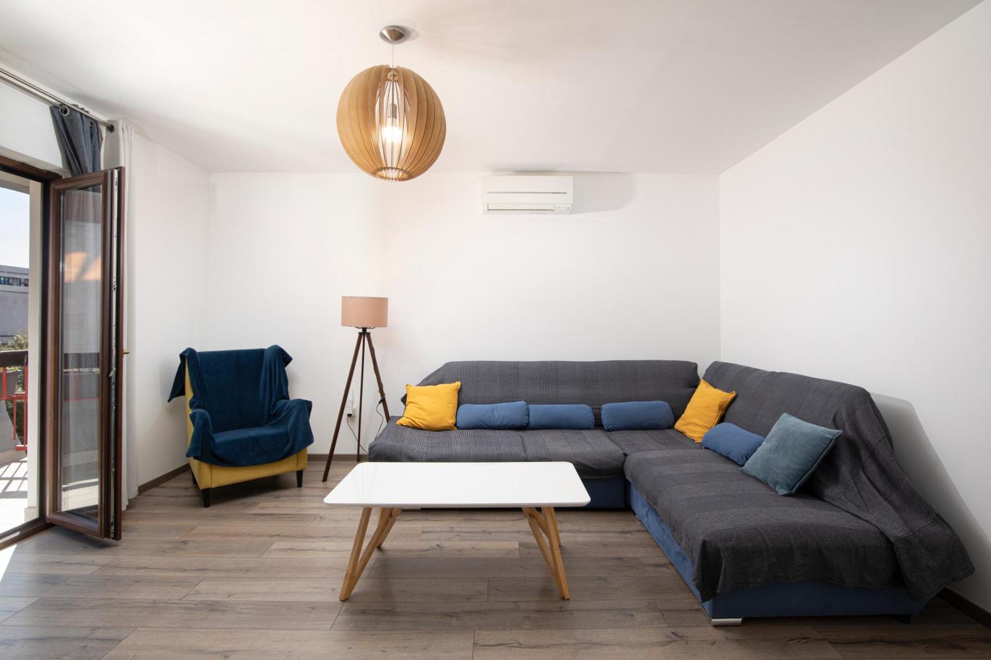 City Market Apartments Pula Exterior photo